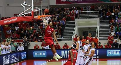 Ισοπεδωτική η Κουμπάν!