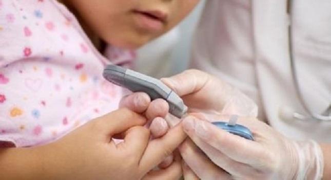 Φως στη θεραπεία του παιδικού διαβήτη