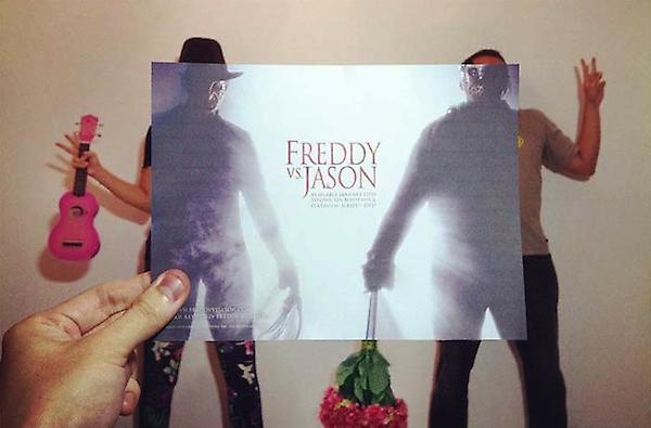 Ένας εξαιρετικός συνδυασμός με πόστερ ταινιών και πραγματικές φωτογραφίες