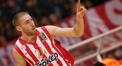 Χωρίς… τριάρι στη πρεμιέρα ο Ολυμπιακός