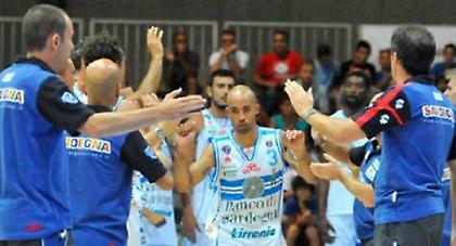 Νίκη με σούπερ Λόγκαν