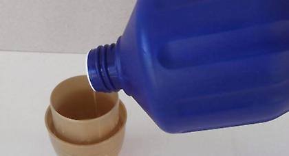 Ψυχασθενής μάνα έδωσε χλωρίνη στα παιδιά της