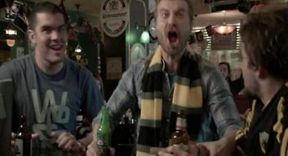 Το «κασκώλ»: Mια ταινία για τους ΑΕΚτζήδες και... όχι μόνο