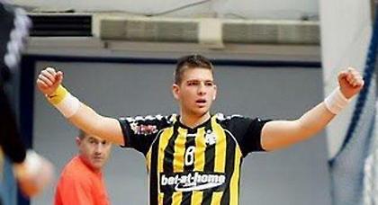 Επέμβαση για Γιαννόπουλο