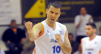 Στεφανίδης: «Να φτιάξουμε ανταγωνιστικό σύνολο»