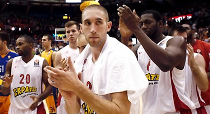 «Δένει» Λοτζέσκι