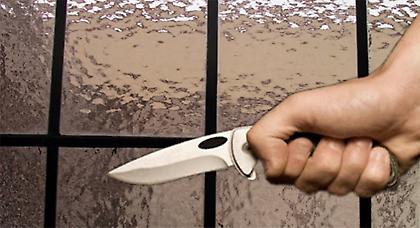 Δεκαπεντάχρονος ακινητοποίησε διαρρήκτη με μαχαίρι