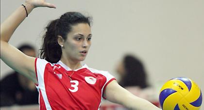 Νοκ άουτ και η Κοσμά!