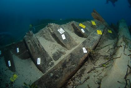 Πολλά ευρήματα σε άριστη κατάσταση στο ναυάγιο της Ζακύνθου