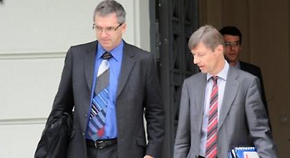 Οι... κόκκινες γραμμές της τρόικας για την επιστροφή της