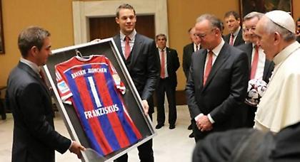 Με τις… ευλογίες του Πάπα η Μπάγερν!