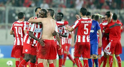 Δεν περνάει κανείς από το Φάληρο