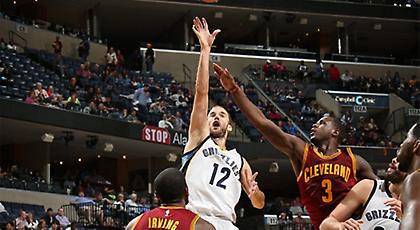 Ξεχώρισαν οι «αρκούδες», όχι «Παπ» και Giannis