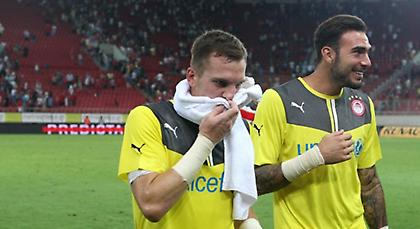 Μέγερι: «Βγάζω το καπέλο στον Ρομπέρτο»