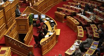 Ο Χαρδούβελης διόρθωσε τη ρύθμιση που άφηνε εκτός 300.000 οφειλέτες