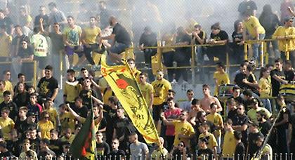 «Όποιος… γουστάρει να έρθει τον Μάιο με τα λεφτά του»