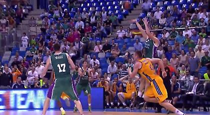 Κορυφή ο Βασιλειάδης, στο Top 10 κι ο Σλούκας (video)