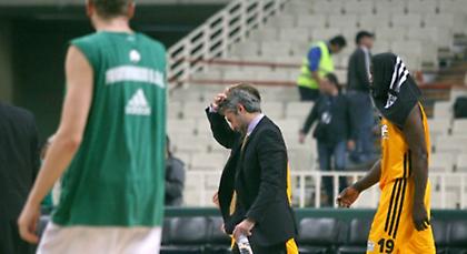 «Απολογούμαστε στους εαυτούς μας και τον κόσμο της ΑΕΚ»