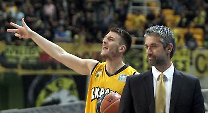 Αναμονή για Παπαντωνίου στην ΑΕΚ