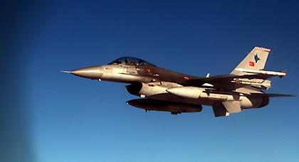 Χαμηλές πτήσεις τουρκικών μαχητικών πάνω από τρία ελληνικά νησιά