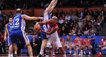 Στα… ρηχά ο «Πέρπε», αλλά άνετα η Εφές