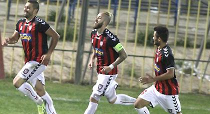 Χείρα… βοηθείας