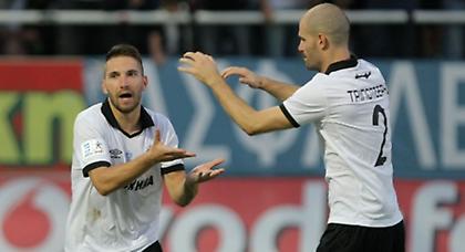 Έντεκα από… τον καναπέ