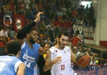 Χάγκινς: «Να μιλάμε με την απόδοσή μας στο γήπεδο»