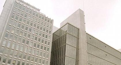 Η Παγκόσμια Τράπεζα δίνει επιπλέον 100 εκατ. δολάρια για τον Έμπολα