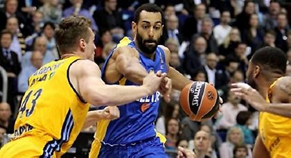 Mε άνεση η Μακάμπι την Αλμπα