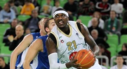 Διορία σε Πίνκνεϊ η ΑΕΚ