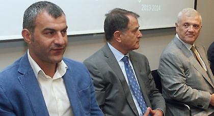 Ενίσχυση, χωρίς βιασύνη