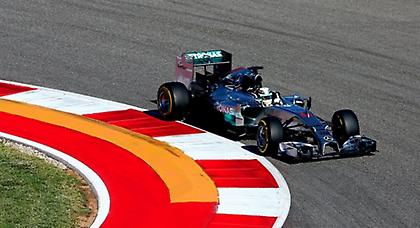 Χατ-τρικ ο Χάμιλτον