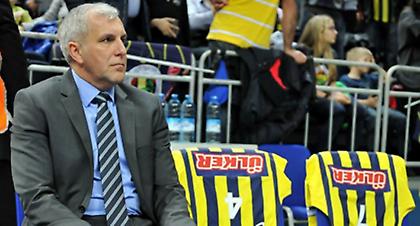 Βάλσαμο για «Φενέρ», όργια από Γουόλς και καλός Αθηναίου