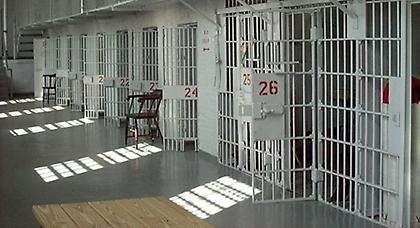 Στην χώρα καταγωγής τους θα μπορούν να εκτίουν τις ποινές τους οι πολίτες της ΕΕ