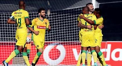 Πεντάδα και βλέπει