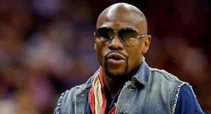 Τρώνε τη… σκόνη του οι Κριστιάνο και Μέσι!