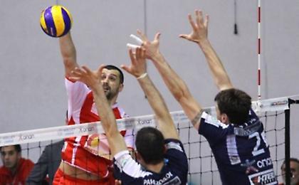 Πολυτιμότερος ο Παπάζογλου