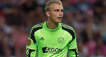 Ο Άγιαξ «δένει» τον Σίλεσεν