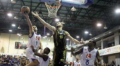 Ζωντανός με Αθανασούλα, δεν ζει μόνο με... Σάκοτα