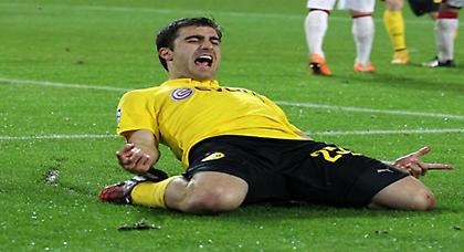 Σώνει και καλά νίκη για την Ντόρτμουντ