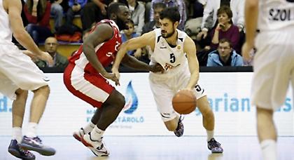 Ξέσπασε… αλλού ο Ερυθρός Αστέρας