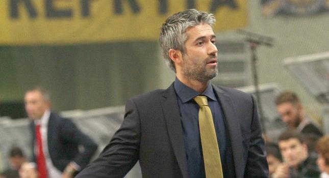 Τρίζει η καρέκλα του Ζιάγκου