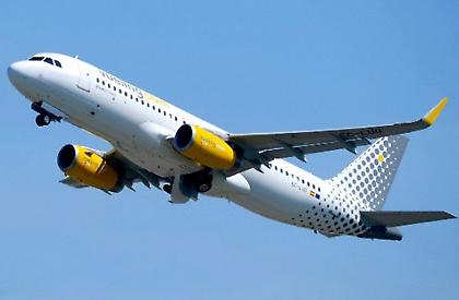 Vueling: περισσότερα δρομολόγια προς Ελλάδα