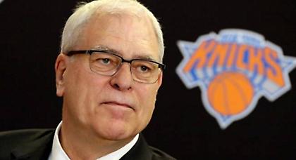 Ενοχλημένος ο Φιλ Τζάκσον με τον κομισάριο