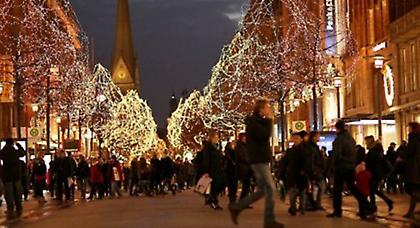 Οι Γερμανοί θα ξοδέψουν 85,5 δισ. ευρώ για τα Χριστούγεννα