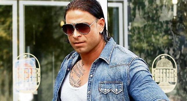 Από τερματοφύλακας, στο WWE ο Βίιζε