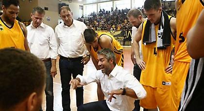 Τέλος και οι βοηθοί του Ζιάγκου