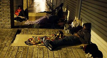 «Εκπονήστε σχέδια για την προστασία των αστέγων τον χειμώνα»