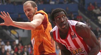 Χάντερ: «Άμυνα, άμυνα, άμυνα»